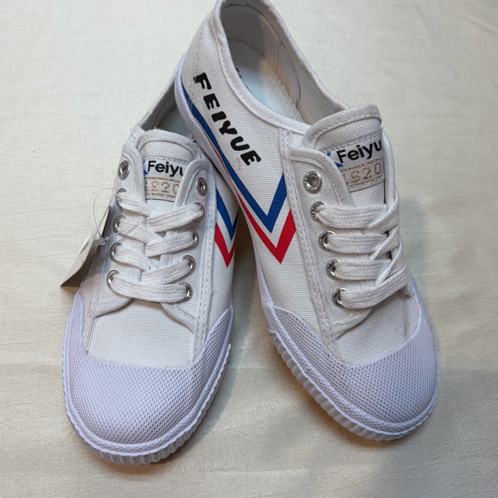 Feiyue White Sneakers with Red and Blue Accents Sz W 6 M 4